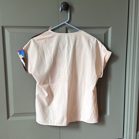 Patterned Blouse - Picture 2 of 2